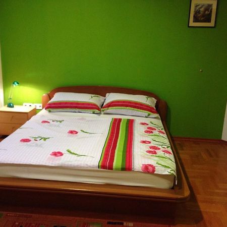 Guest House Seperic Jastrebarsko Exterior photo